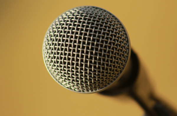 Podcast Mikrofon | Quelle: Aryan Singh - Unsplash